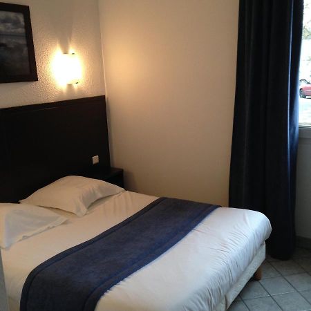 Hotel Restaurant L'Evidence Neufchateau Bagian luar foto